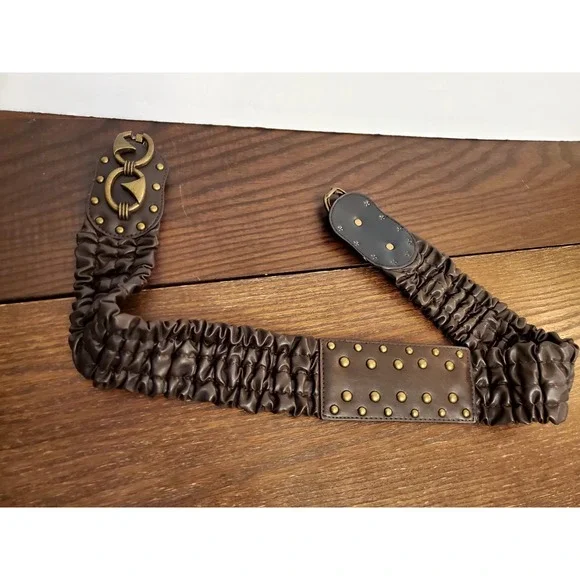 Womens L/XL Chocolate Ruched Elastic Cinch Wide Belt Brass Hook Art Deco Studded - Picture 3 of 14